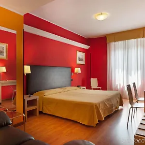 Berlino 3*, Mailand Italien